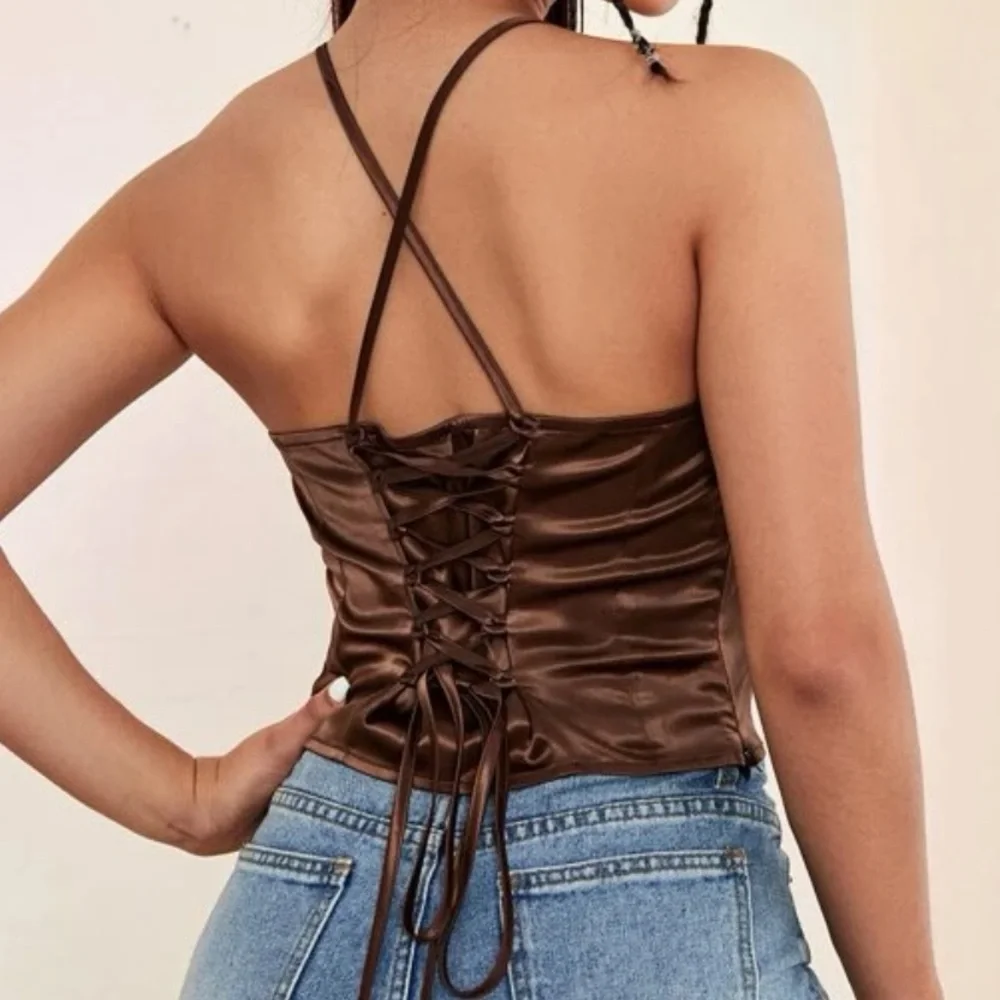 Top - Picture 2 of 4